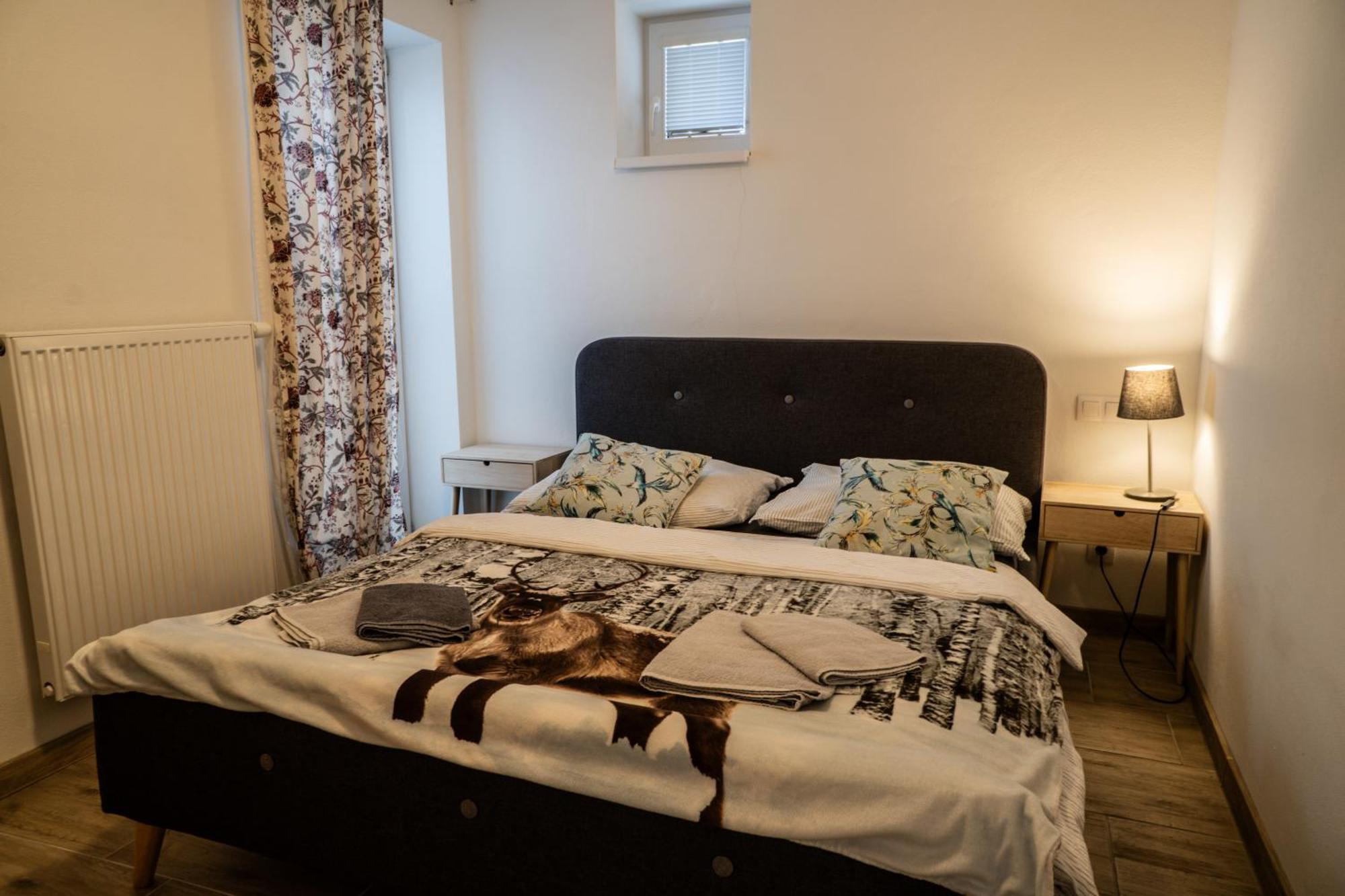 Varalja Apartments Plavecke Podhradie エクステリア 写真