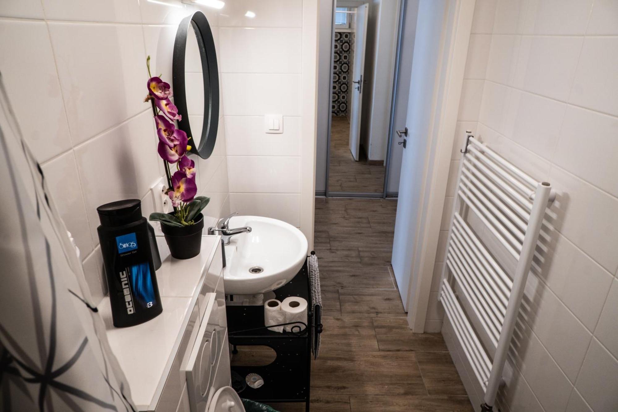Varalja Apartments Plavecke Podhradie エクステリア 写真
